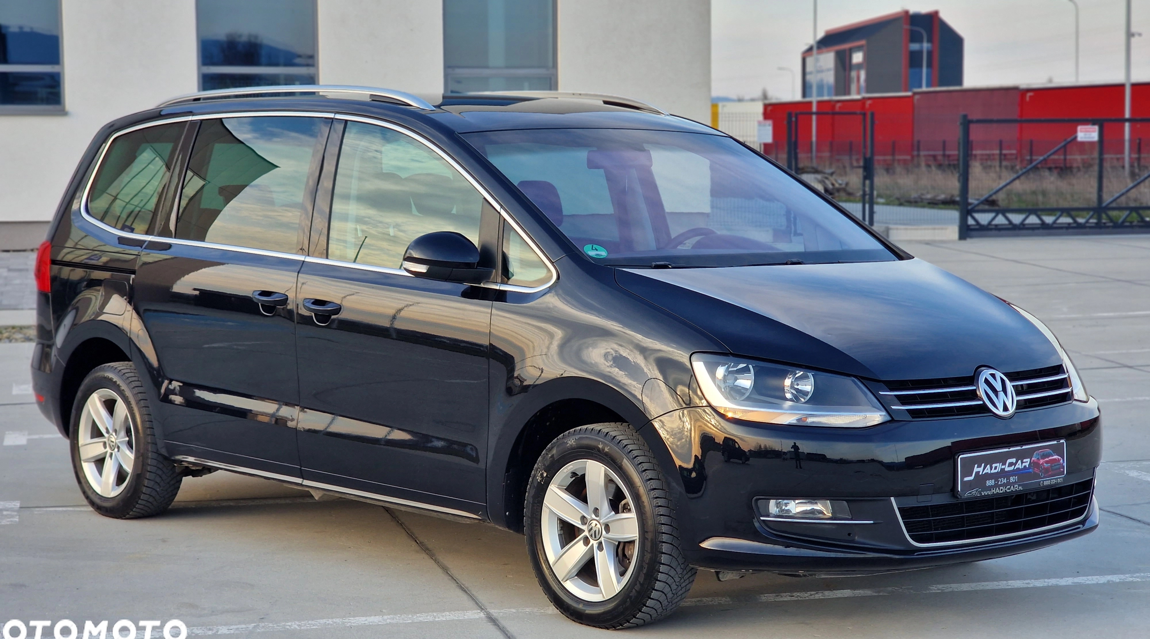 Volkswagen Sharan cena 49900 przebieg: 256000, rok produkcji 2012 z Kwidzyn małe 667